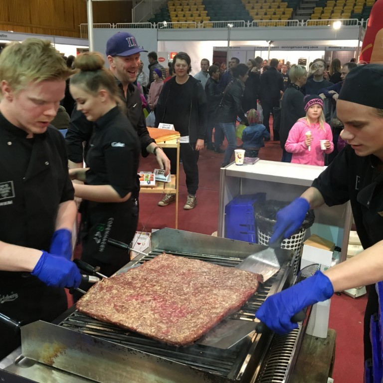 20151017_135043246_ios