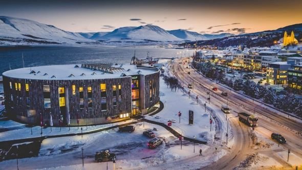 Ráðstefna um menntamál: „Hvað er góður skóli?“ Gæðastarf í leik- og
grunnskólum á mannamáli verður …