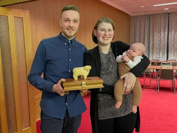 Þverárhjón, þau Daníel Atli Stefánsson og Berglind Heiða Guðmundsdóttir með Eyrúnu Dís yngsta barn þ…