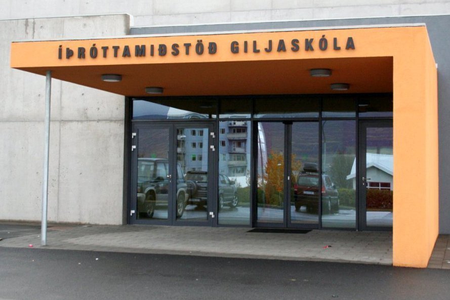 Staða Fimleikafélags Akureyrar er slæm og eru viðræður hafnar við Þór og KA um sameiningu en þær eru…