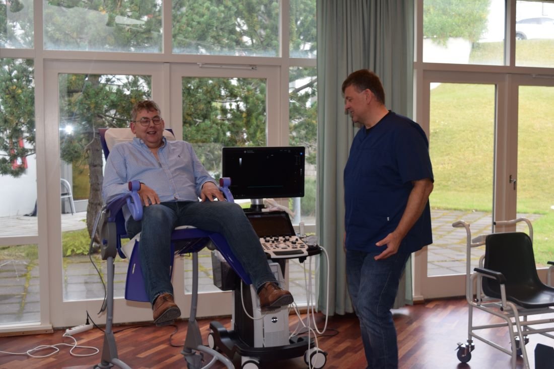 Aðalsteinn Árni Baldursson skellti sér í hjartaómskóðun við athöfna, þjónusta sem annars hefði þurft…