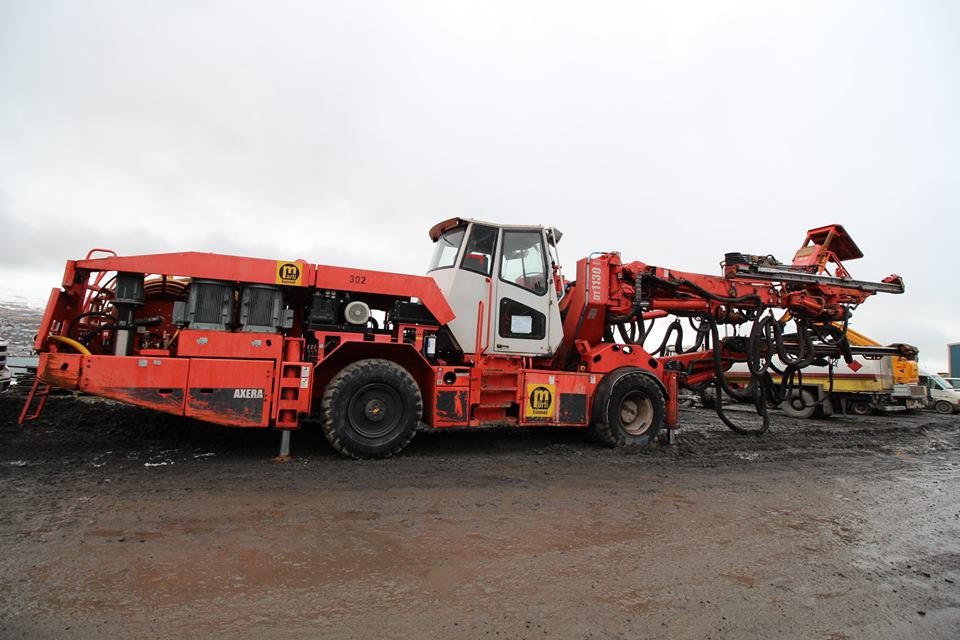 Notaður borvagn af gerðinni Sandvik D1130 verður notaður til að bora Fnjóskadalsmegin en
samskonar …