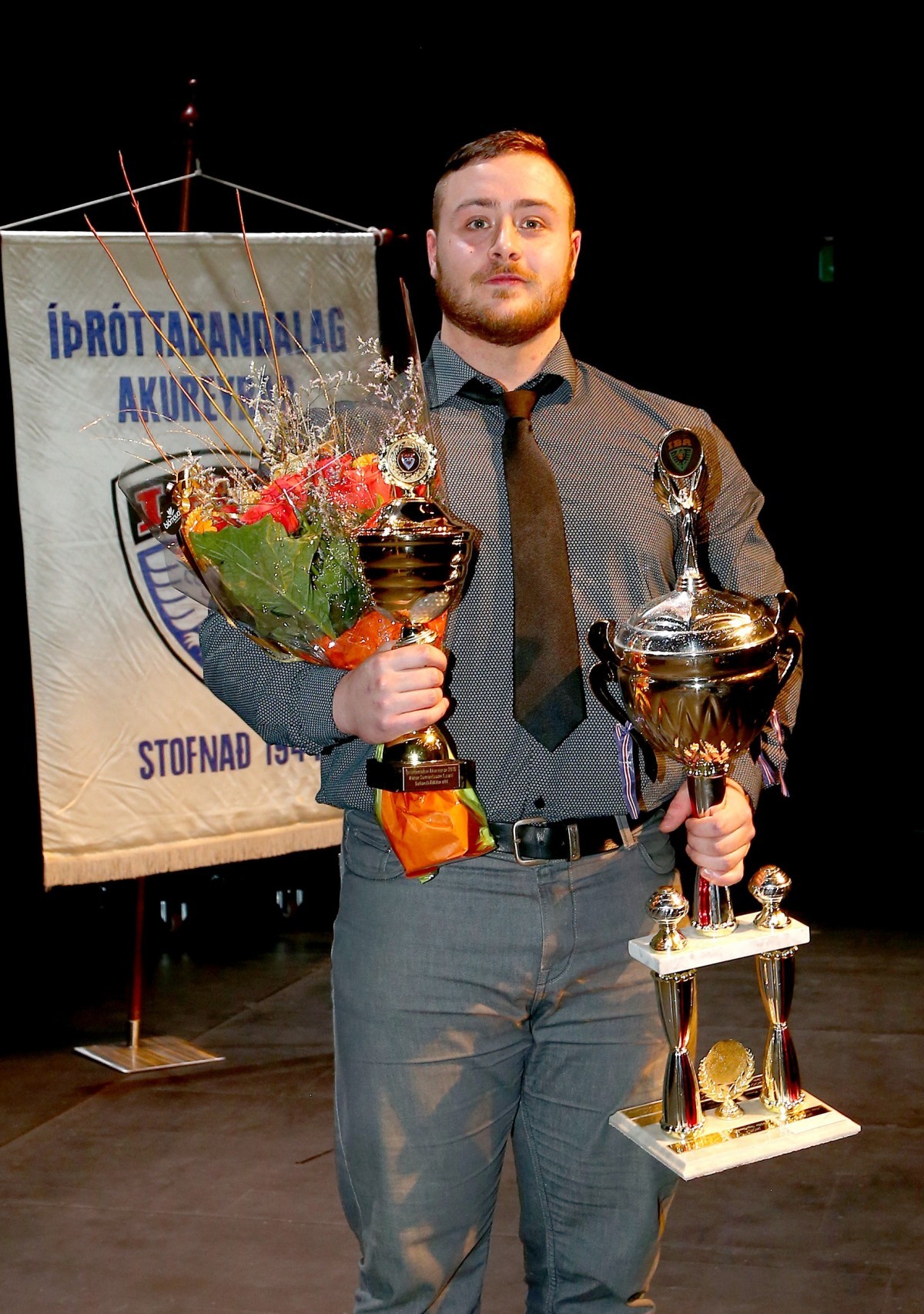 Viktor Samúelsson var valinn íþróttamaður ársins á Akureyri fyrir árið 2015 og byrjar nýtt keppnisár…